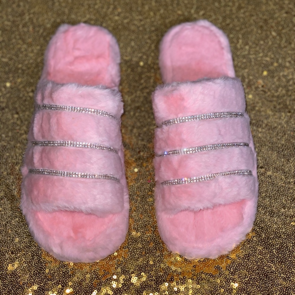 Pink Fluffy Slippers